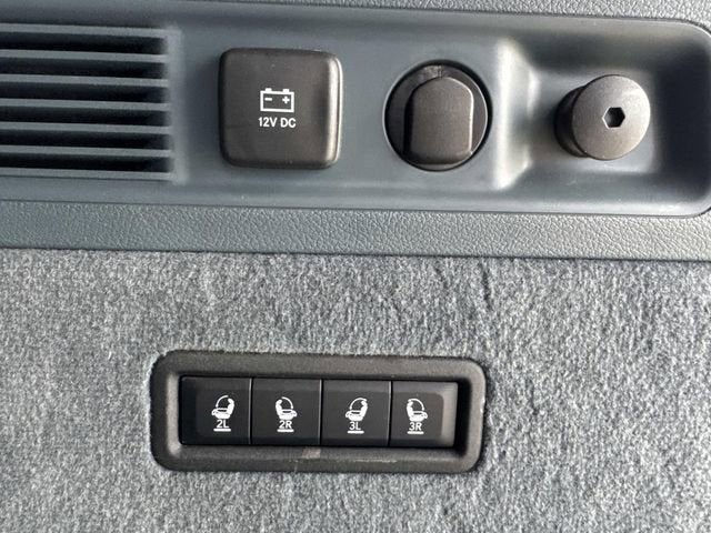 2022 Jeep Grand Wagoneer Series III