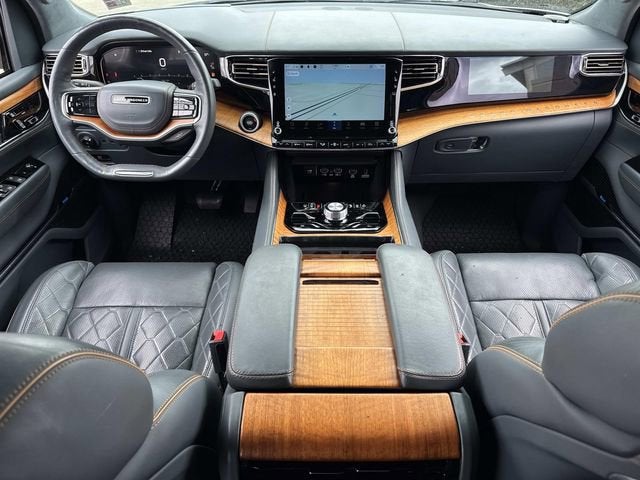 2022 Jeep Grand Wagoneer Series III