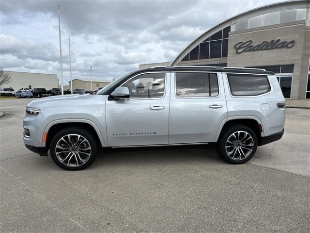 2022 Jeep Grand Wagoneer Series III