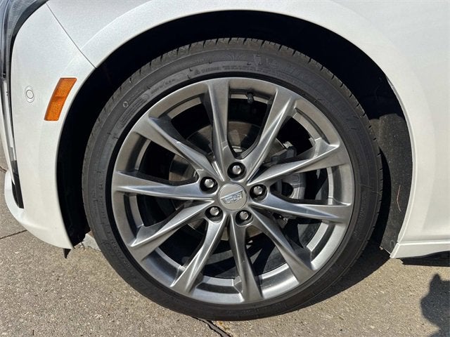 2025 Cadillac CT5 Sport