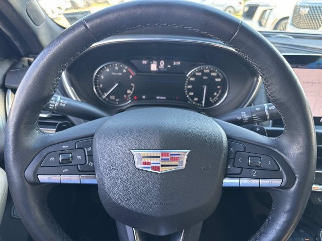 2022 Cadillac CT5 Luxury