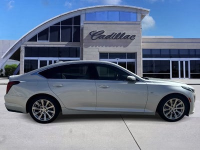 2022 Cadillac CT5 Luxury