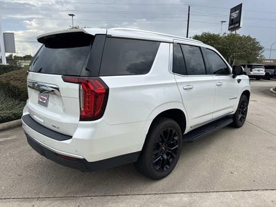 2022 GMC Yukon SLT