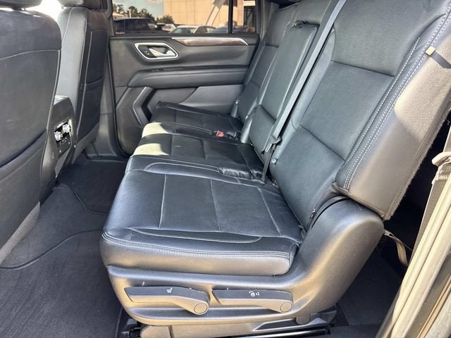 2022 GMC Yukon XL SLE