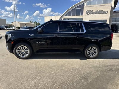 2022 GMC Yukon XL SLE