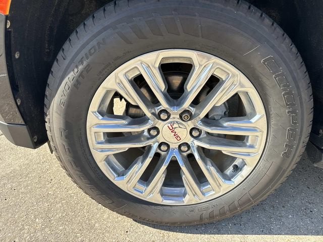 2022 GMC Yukon XL SLE