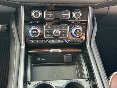 2024 GMC Yukon Denali Ultimate