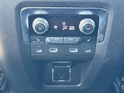 2021 GMC Yukon XL AT4