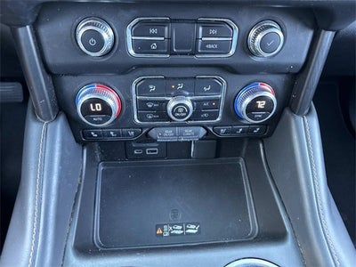 2021 GMC Yukon XL AT4