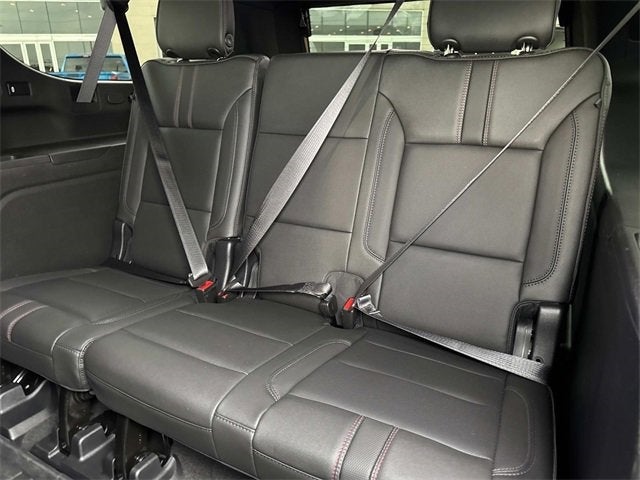 2021 Chevrolet Suburban RST