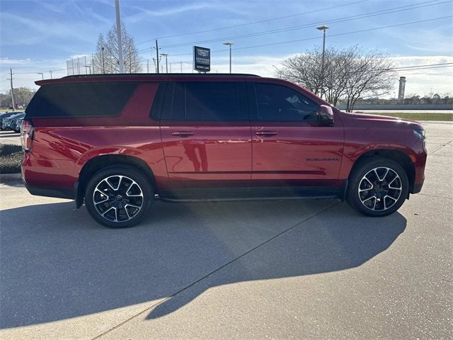 2022 Chevrolet Suburban RST