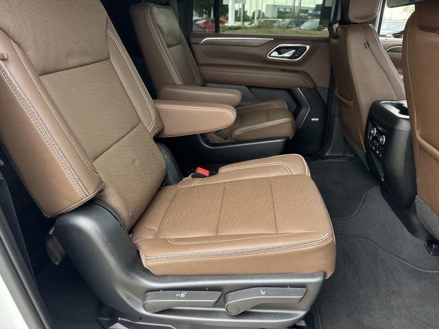 2023 Chevrolet Suburban High Country