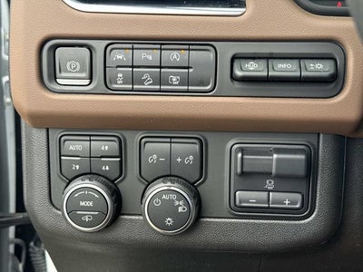 2023 Chevrolet Suburban High Country