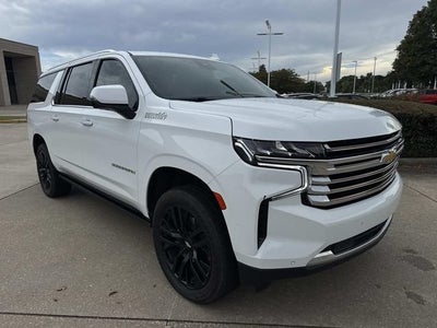 2023 Chevrolet Suburban High Country