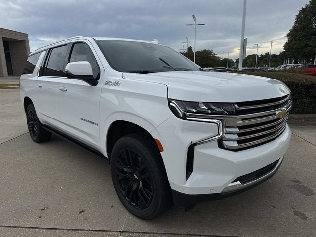 2023 Chevrolet Suburban High Country