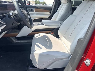 2026 Cadillac VISTIQ Sport
