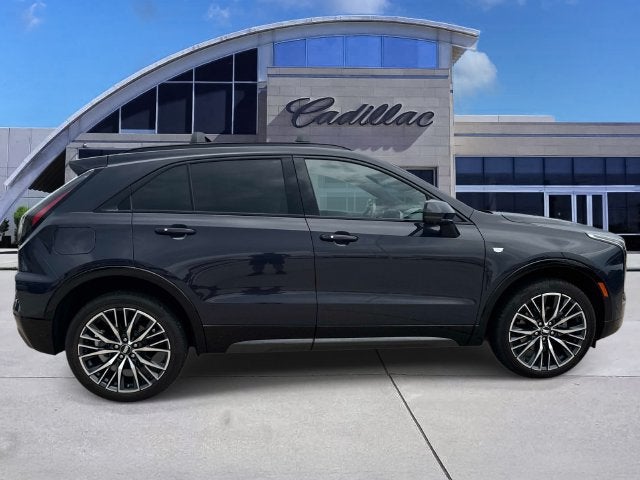 2024 Cadillac XT4 Sport