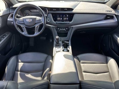 2022 Cadillac XT5 Luxury