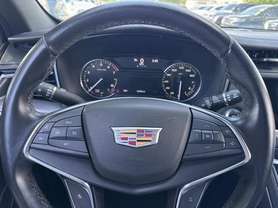 2022 Cadillac XT5 Luxury