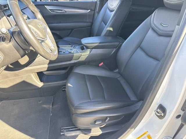 2022 Cadillac XT5 Luxury