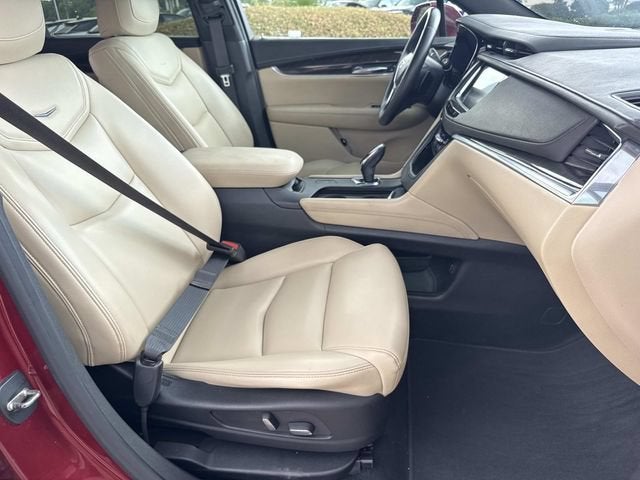 2017 Cadillac XT5 FWD