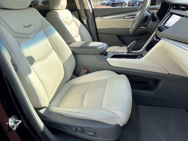 2018 Cadillac XT5 Luxury FWD