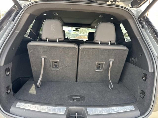 2023 Cadillac XT6 Luxury