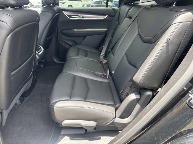 2023 Cadillac XT6 Luxury