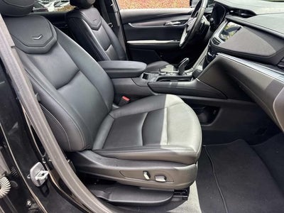 2023 Cadillac XT6 Luxury