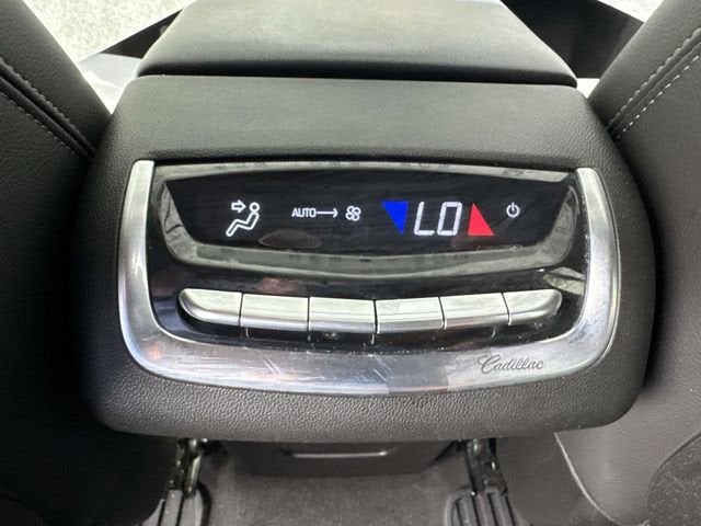 2024 Cadillac XT6 Luxury