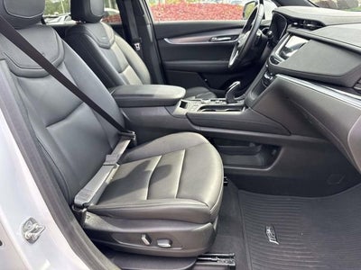 2024 Cadillac XT6 Luxury