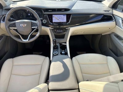 2023 Cadillac XT6 Premium Luxury