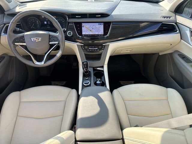 2023 Cadillac XT6 Premium Luxury