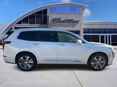 2023 Cadillac XT6 Premium Luxury