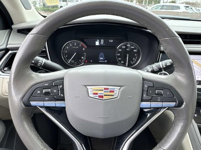 2025 Cadillac XT6 Premium Luxury