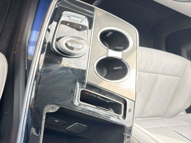 2024 Cadillac LYRIQ Luxury 1