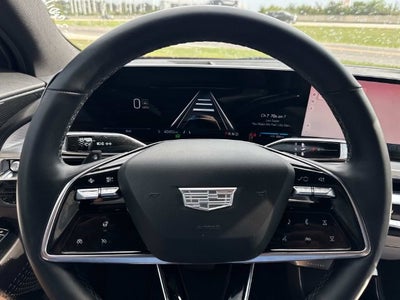 2024 Cadillac LYRIQ Luxury 1