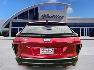 2024 Cadillac LYRIQ Luxury 1