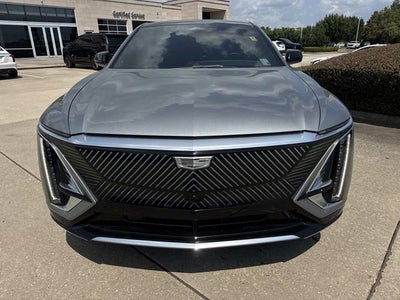 2024 Cadillac LYRIQ Luxury 1