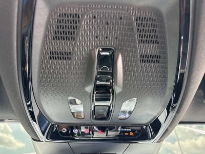 2024 Cadillac LYRIQ Luxury 1