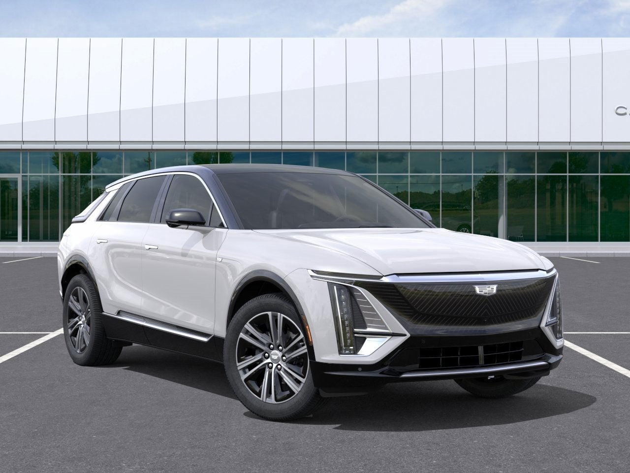 2025 Cadillac LYRIQ Luxury 2