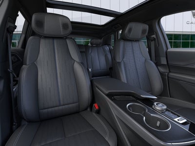 2025 Cadillac LYRIQ Sport 3