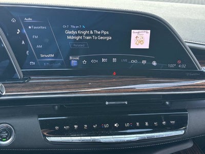 2022 Cadillac Escalade Luxury