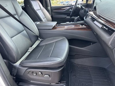 2022 Cadillac Escalade Luxury