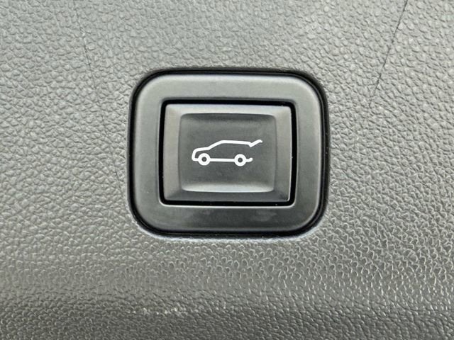 2021 Cadillac Escalade Luxury