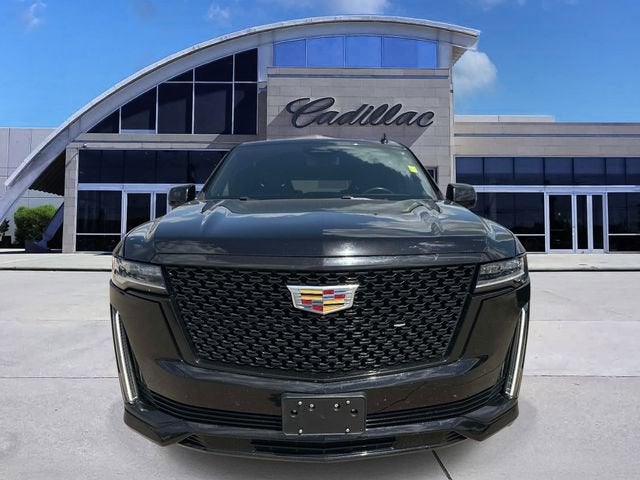 2022 Cadillac Escalade Luxury