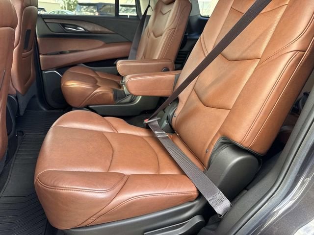 2017 Cadillac Escalade Luxury