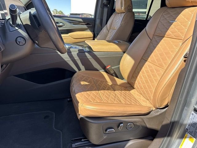 2023 Cadillac Escalade Sport