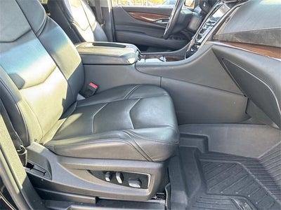 2019 Cadillac Escalade ESV Luxury