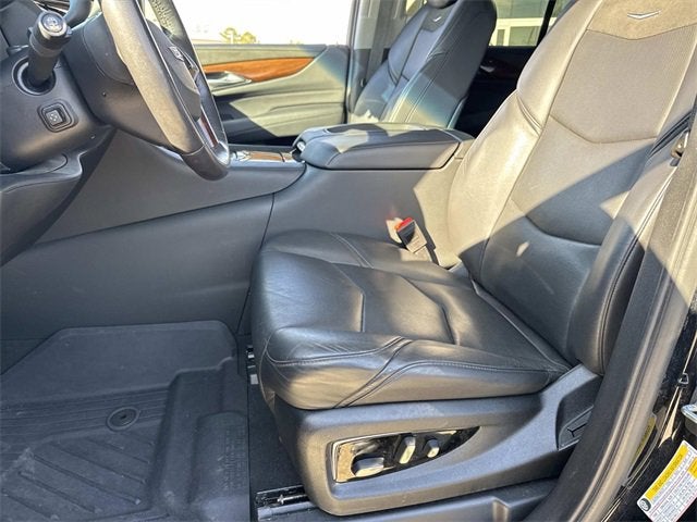 2019 Cadillac Escalade ESV Luxury